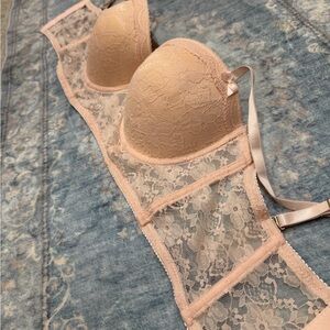 Jessica Simpson Lace Underwire Bra in Soft Pink